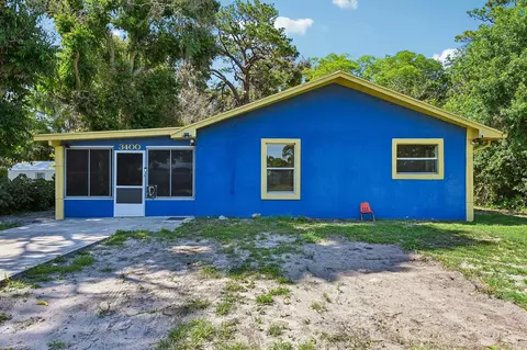 3400 Avenue S, Fort Pierce, FL 34947