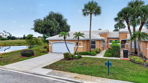 2580 Neaton Ct, Wellington, FL 33414