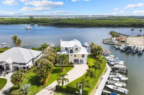 View/Area - 5675 SE Orange St, Stuart, FL 34997 photo 4 of 15