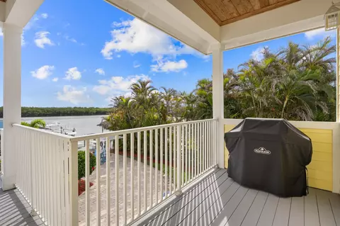 Exterior - 5675 SE Orange St, Stuart, FL 34997 photo 3 of 26