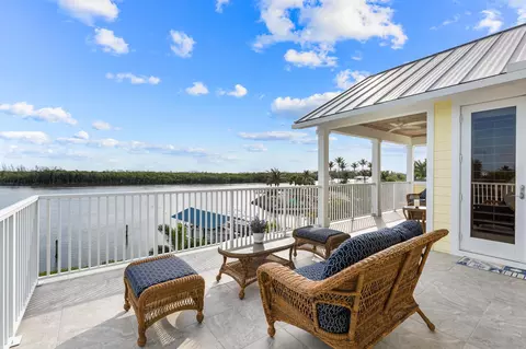 Exterior - 5675 SE Orange St, Stuart, FL 34997 photo 21 of 26