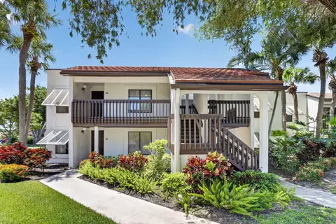 10187 Mangrove Dr #201, Boynton Beach, FL 33437