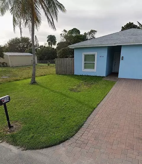 4714 Alberta Ave, West Palm Beach, FL 33417