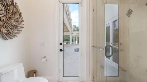 Bath - 2825 Hackney Rd, Weston, FL 33331 photo 15 of 15