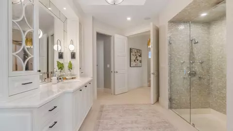 Bath - 2825 Hackney Rd, Weston, FL 33331 photo 7 of 16