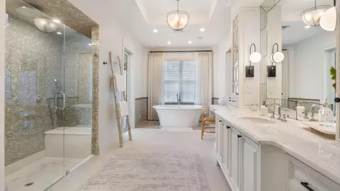 Bath - 2825 Hackney Rd, Weston, FL 33331 photo 2 of 15