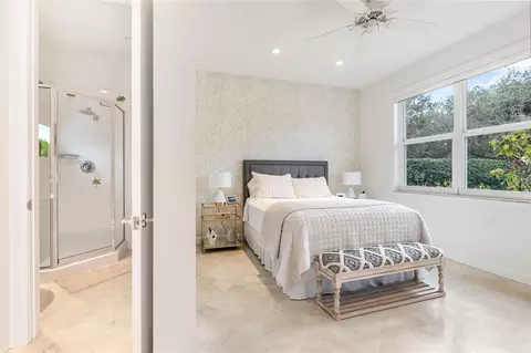 Bedroom - 2825 Hackney Rd, Weston, FL 33331 photo 9 of 10