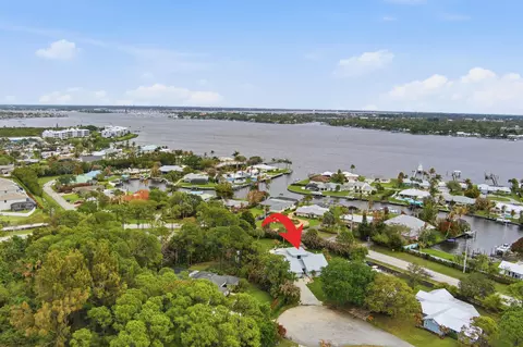 1250 SW Carl Metz Ln, Palm City, FL 34990