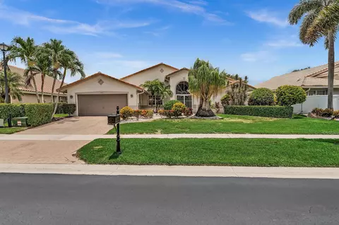 12316 Lakeridge Falls Dr, Boynton Beach, FL 33437