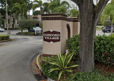 8150 W Mcnab Rd #222, Tamarac, FL 33321