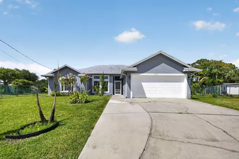 2801 SW Kasson Ct, Port Saint Lucie, FL 34953