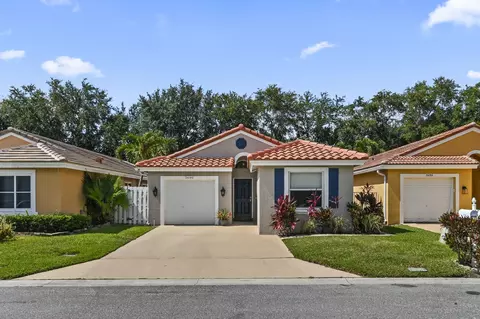 5690 Green Island Dr, Lake Worth, FL 33463