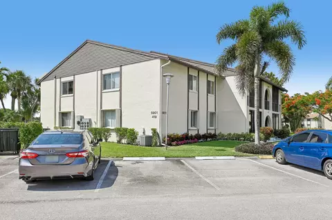 5901 Whispering Pine Way #C-2, Greenacres, FL 33463