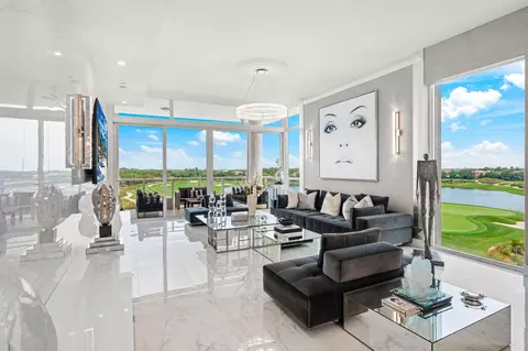 20155 Boca West Dr #PH B804, Boca Raton, FL 33434