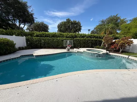 10084 Encore Path, Boca Raton, FL 33428