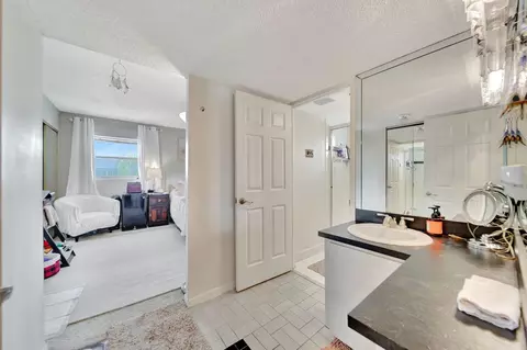Bath - 3100 Holiday Springs Blvd #305, Margate, FL 33063 photo 1 of 4
