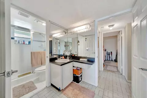 Bath - 3100 Holiday Springs Blvd #305, Margate, FL 33063 photo 3 of 4