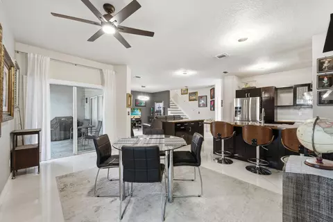 5673 NW 117th Ave, Coral Springs, FL 33076