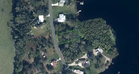 6420 Lakeside Dr W, Sebring, FL 33875