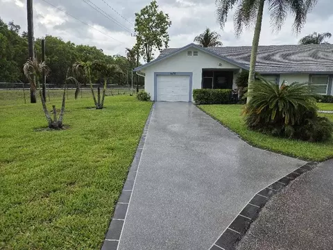 5487 Crystal Anne Dr, West Palm Beach, FL 33417