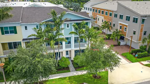 4145 Faraday Way, Palm Beach Gardens, FL 33418