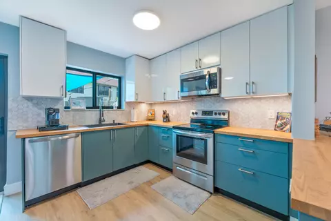308 City View Dr, Fort Lauderdale, FL 33311
