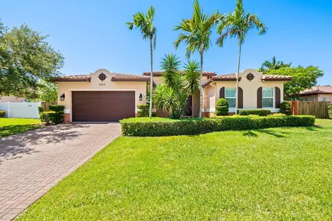 6412 SW 55th Pl, Davie, FL 33314