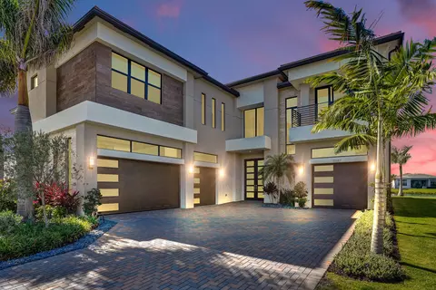 9547 Riverside Park Dr, Boca Raton, FL 33434