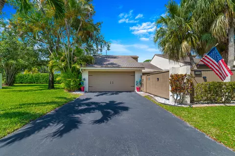 12600 Shady Pines Ct, Wellington, FL 33414