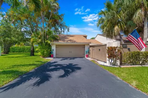 12600 Shady Pines Ct, Wellington, FL 33414