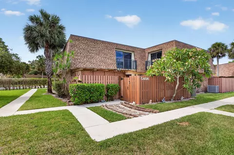 5408 NW 59th Pl, Tamarac, FL 33319
