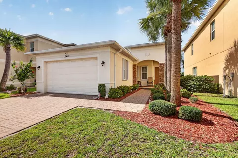 2415 NW Padova St, Port Saint Lucie, FL 34986