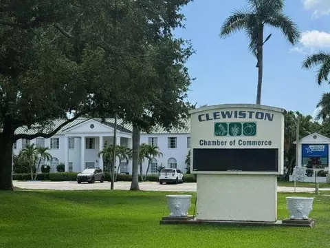 355 N Olivo St, Clewiston, FL 33440