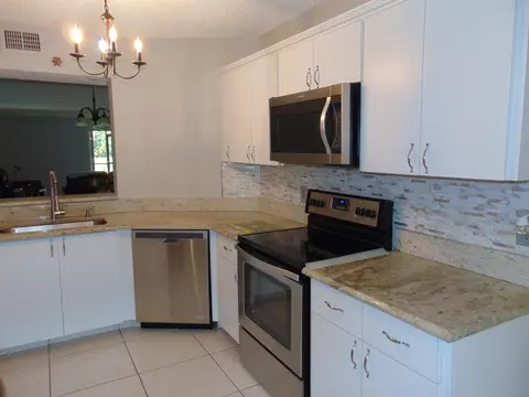 9220 SW 14th St #3103, Boca Raton, FL 33428