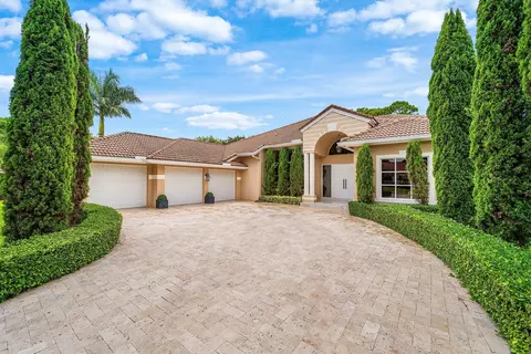 1697 Mayacoo Lakes Blvd, West Palm Beach, FL 33411