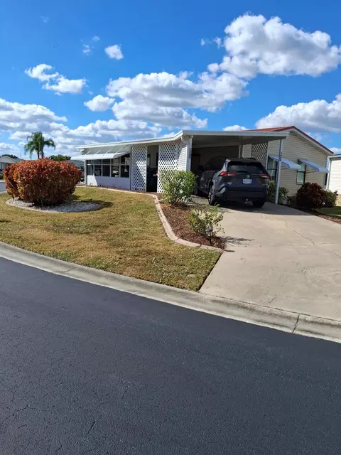 1640 SW 35th Cir, Okeechobee, FL 34974 photo 3