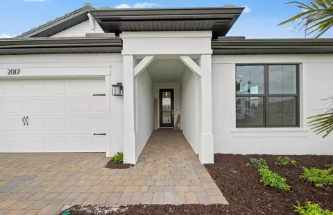 2034 Terreno Blvd, Naples, FL 34120
