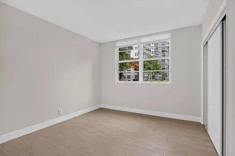 Bedroom - 3520 Oaks Way #110, Pompano Beach, FL 33069 photo 5 of 6