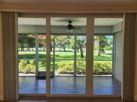 Exterior - 3520 Oaks Way #110, Pompano Beach, FL 33069 photo 6 of 13