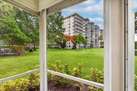 Exterior - 3520 Oaks Way #110, Pompano Beach, FL 33069 photo 9 of 13