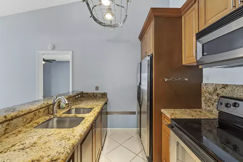 6314 Chasewood Dr #E, Jupiter, FL 33458 photo 8