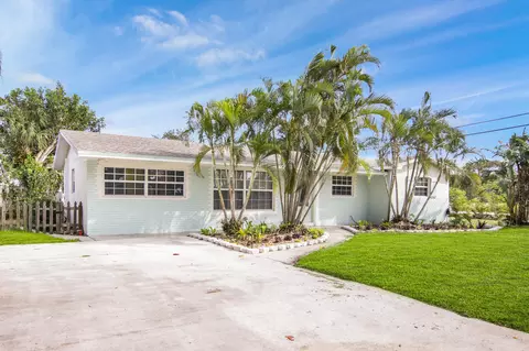19185 SE Homewood Ave, Jupiter, FL 33469