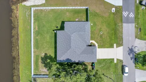 449 SE Whitmore Dr, Port Saint Lucie, FL 34984