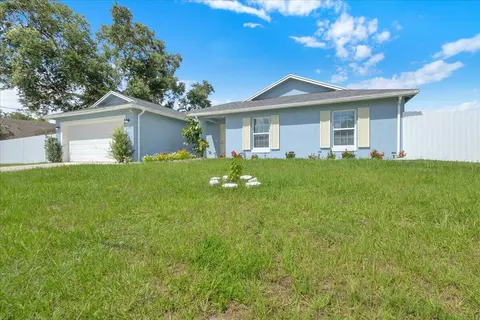 449 SE Whitmore Dr, Port Saint Lucie, FL 34984