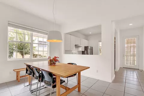 Dining - 216 Juniper Way, Jupiter, FL 33458 photo 3 of 3