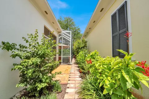 Exterior - 216 Juniper Way, Jupiter, FL 33458 photo 8 of 12