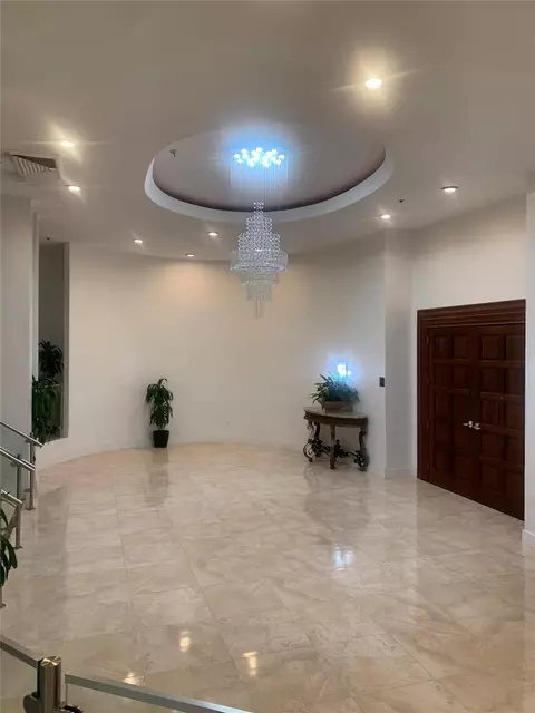 19201 Collins Ave #231, Sunny Isles Beach, FL 33160