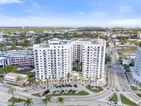 1830 Radius Dr #405, Hollywood, FL 33020