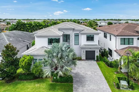 8568 Dream Falls St, Boca Raton, FL 33496