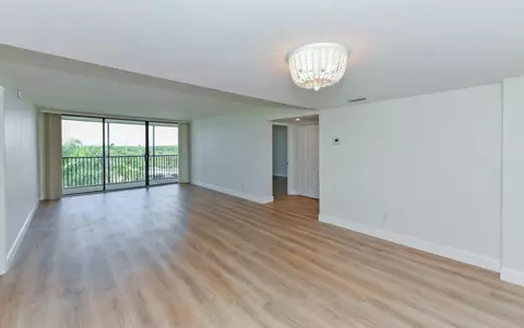1605 S Us Highway 1 #M1-403, Jupiter, FL 33477